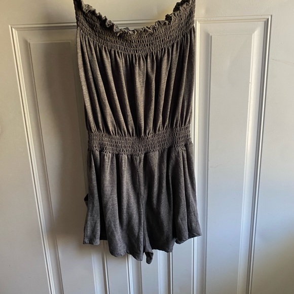 Gray Romper - Picture 2 of 4